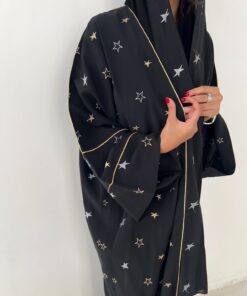 عباية حرير مغسول بتطريز نجوم