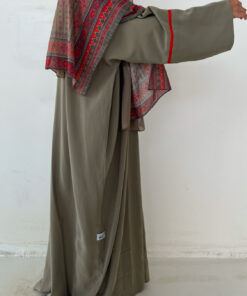 Alternative view of عباية حرير مغسول مع طرحة بشال هندي مقاس ٥٦