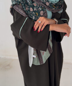 عباية حرير مغسول مع طرحة بشال هندي