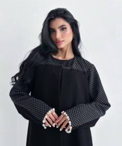 Alternative view of عباية ميلا